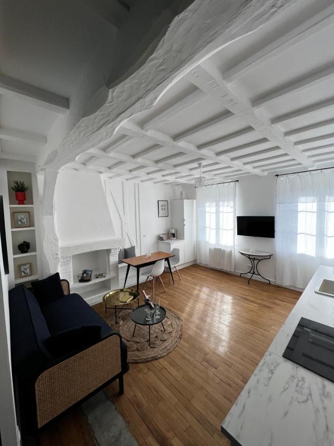 Ferienwohnung Le 101 - Les Locations Isahora Eu (Seine-Maritime) Exterior foto